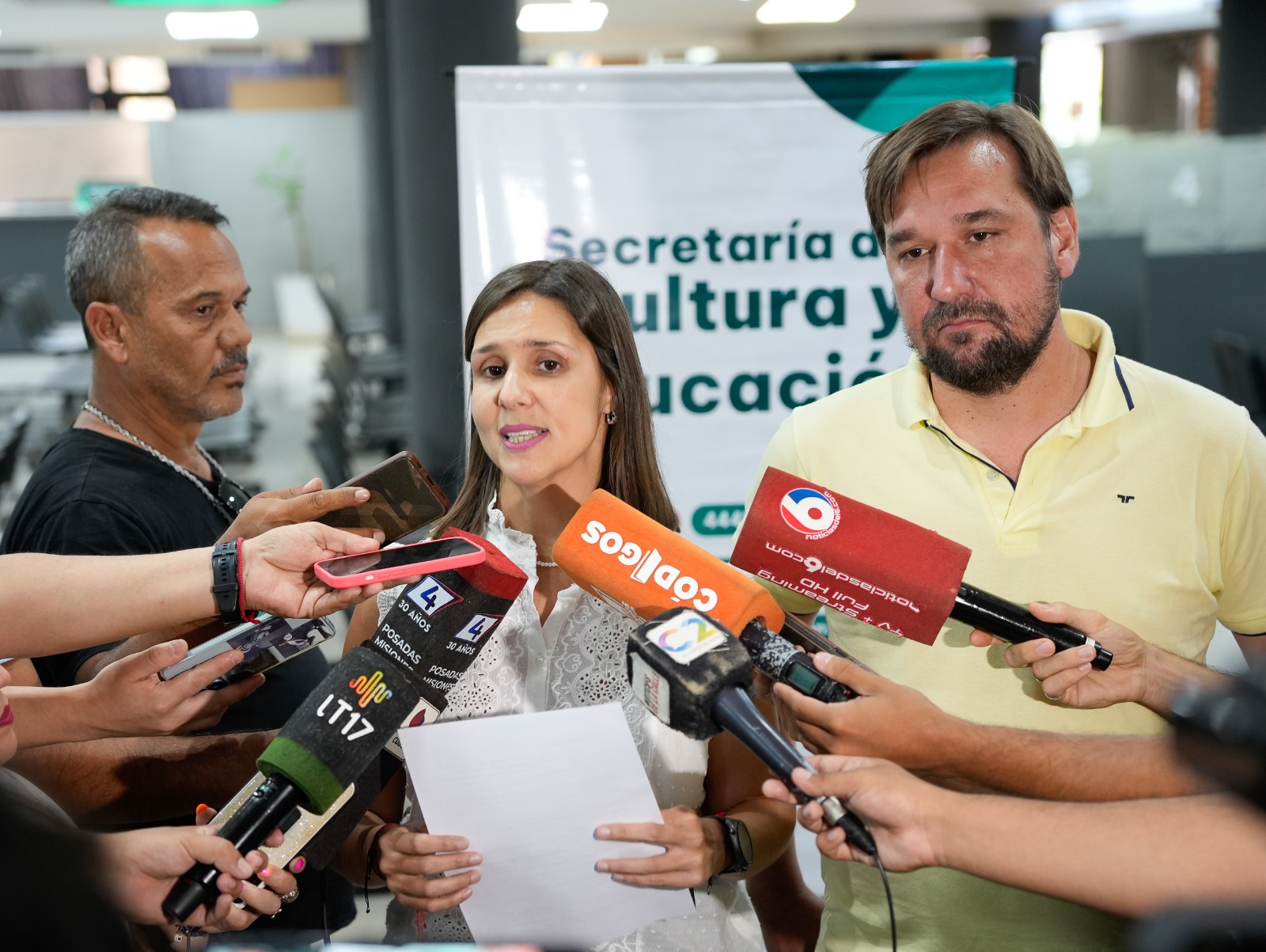 <p>Presentaron grilla del 56° Festival Nacional de la Música del Litoral y 18º del Mercosur</p>